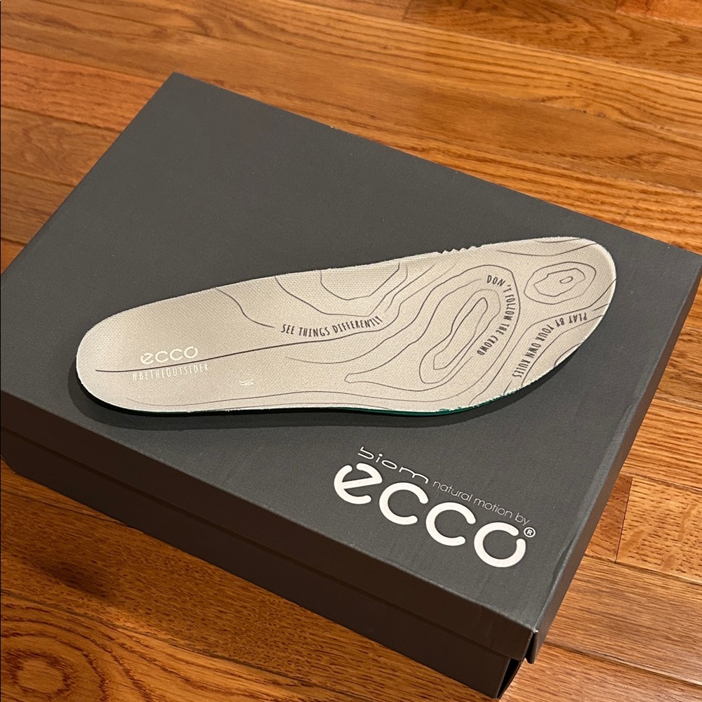 Ecco Biom C-Trail sneaker-hiker.